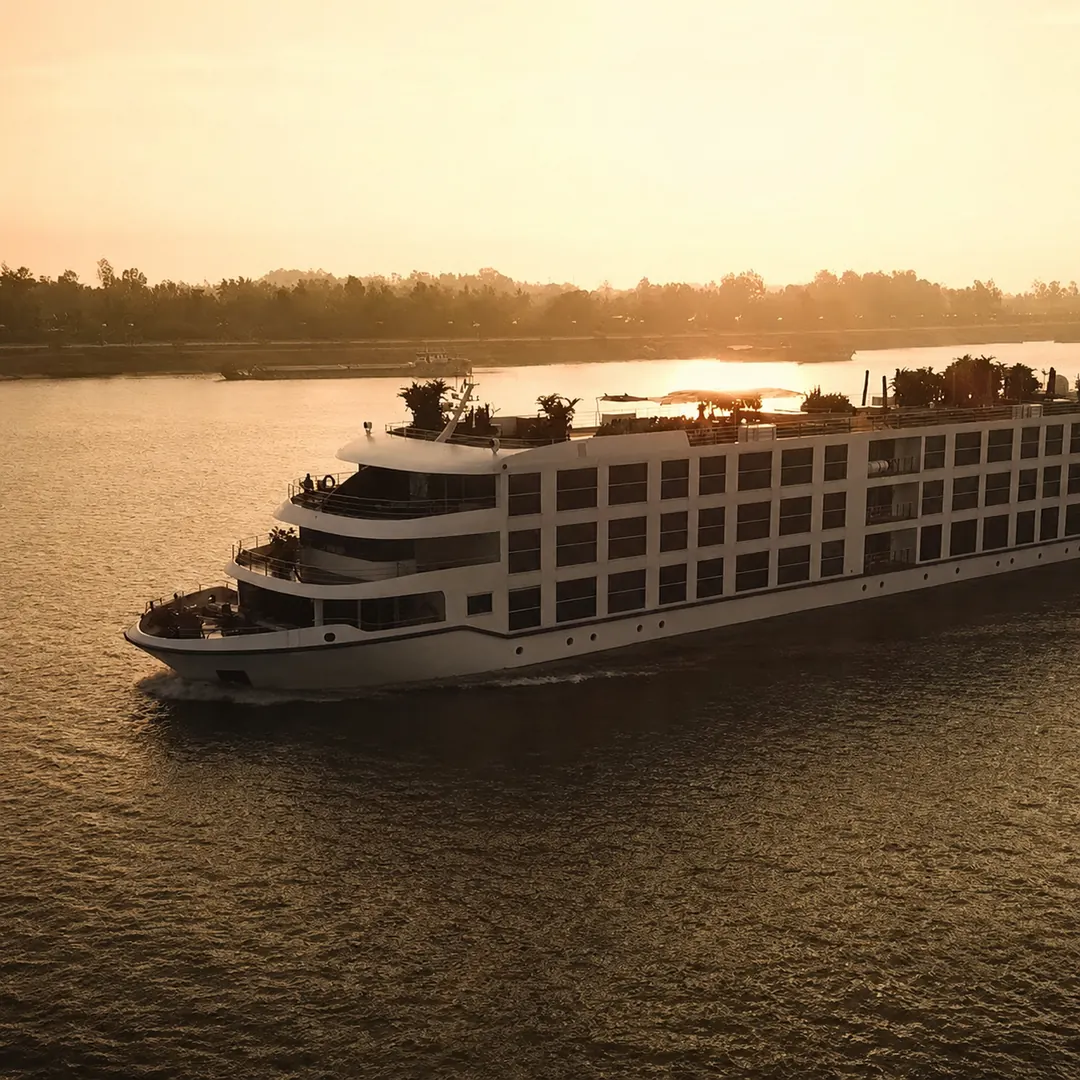 River Vessels available for Solamoré private charter, up to 64 guests
