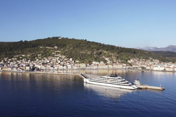 ECYC-Emerald-Azzura-Gythio-Greece-001